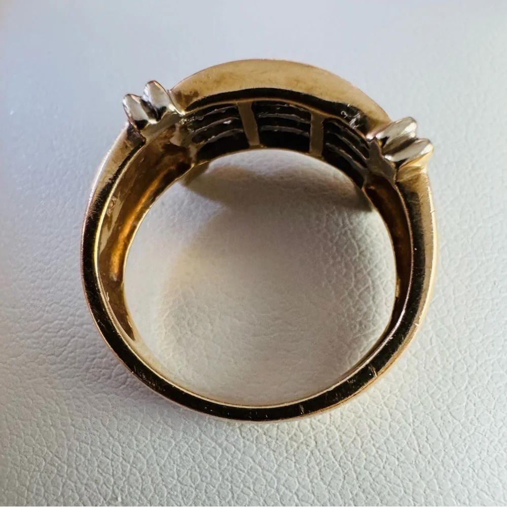 14K Yellow and White Gold Channel Set Band Ring Wedding Anniversary size 7